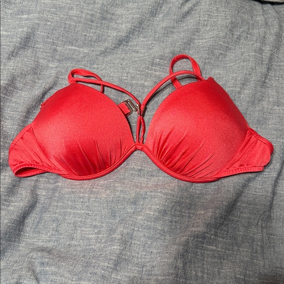 VENUS Other - VENUS Hot Pink Swimwear swim bikini top